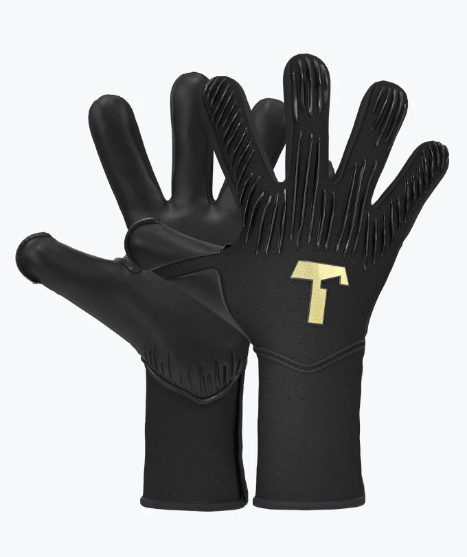 Goalkeeper gloves with finger protection
